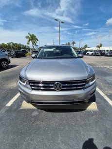 Used 2021 Volkswagen Tiguan SE w/ Panoramic Sunroof Package