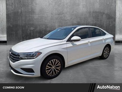 Used 2019 Volkswagen Jetta SE w/ Cold Weather Package