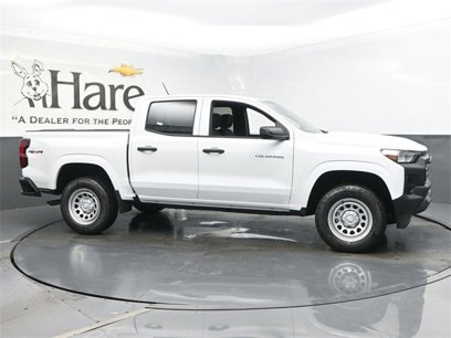 New 2025 Chevrolet Colorado W/T