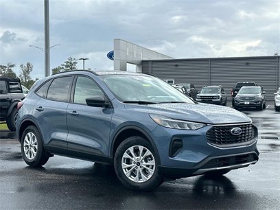 New 2025 Ford Escape Active