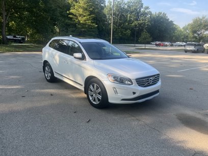 Used 2017 Volvo XC60 T5 Inscription w/ Advanced Package