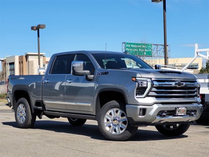 New 2025 Chevrolet Silverado 2500 High Country w/ High Country Premium Package