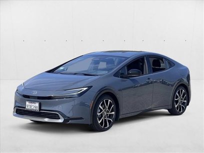 Used 2025 Toyota Prius Plug-In Hybrid