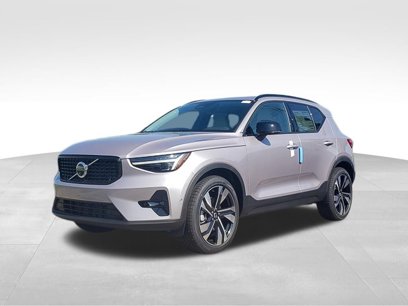 New 2026 Volvo XC40 B5 Ultra