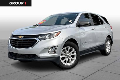 Used 2020 Chevrolet Equinox LS w/ LS Convenience Package