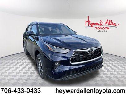 New 2025 Toyota Highlander XLE