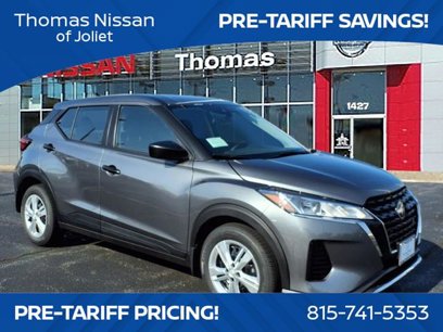 New 2025 Nissan Kicks Play S