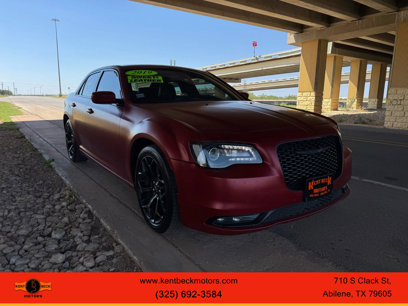 Used 2019 Chrysler 300 S