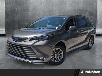 Used 2024 Toyota Sienna XLE