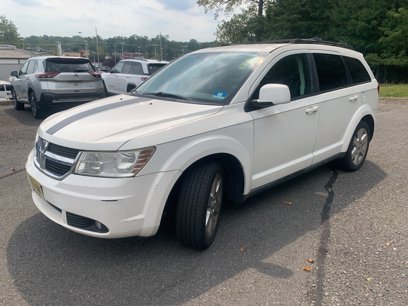 Used 2010 Dodge Journey SXT w/ Flexible Seating Group