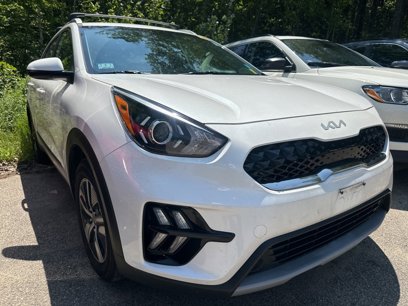 Used 2022 Kia Niro LXS