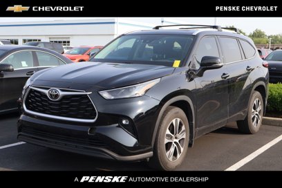 Used 2022 Toyota Highlander XLE