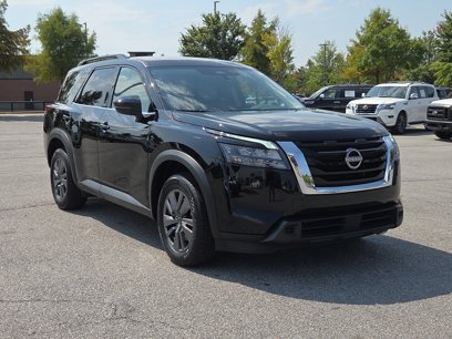 Used 2025 Nissan Pathfinder SV