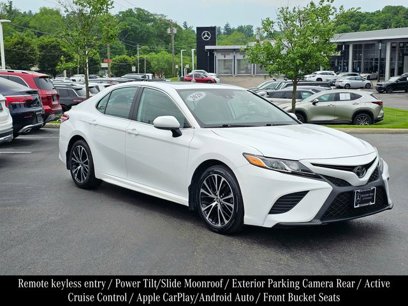 Used 2020 Toyota Camry SE