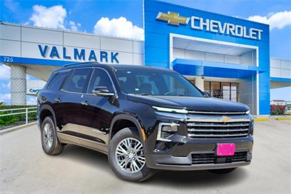 New 2025 Chevrolet Traverse LT