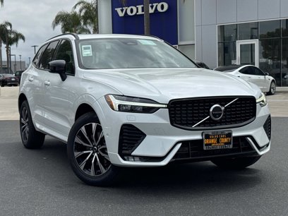 New 2025 Volvo XC60 B5 Plus w/ Climate Package