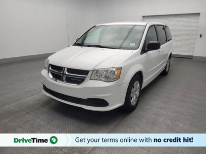 Used 2017 Dodge Grand Caravan SE w/ UConnect Hands-Free Group