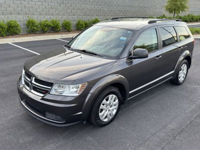 Used 2016 Dodge Journey SE w/ Flexible Seating Group