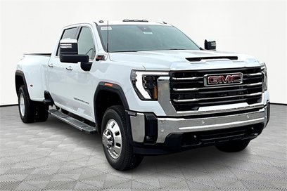 New 2025 GMC Sierra 3500 SLT w/ SLT Premium Package