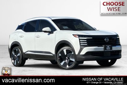 New 2025 Nissan Kicks SR w/ SR Premium Package