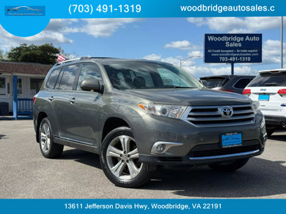 Used 2012 Toyota Highlander Limited w/ Tow Pkg
