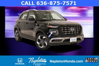 Used 2023 Hyundai Venue SEL