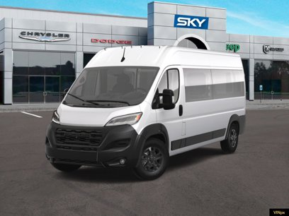 New 2025 RAM ProMaster 2500 w/ Black Appearance Package