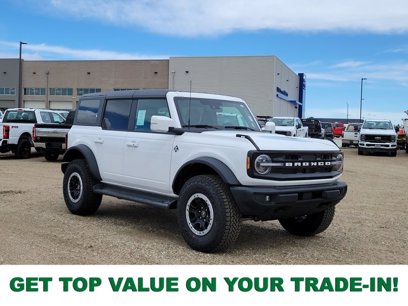 New 2025 Ford Bronco Outer Banks w/ Sasquatch Package