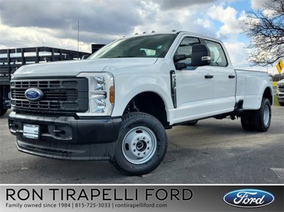 New 2025 Ford F350 4x4 Crew Cab DRW Super Duty
