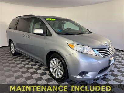 Used 2017 Toyota Sienna LE