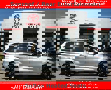 Used 2021 Toyota Sienna XSE