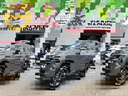 Used 2024 Nissan Rogue SV