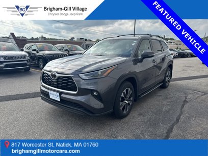 Used 2022 Toyota Highlander XLE