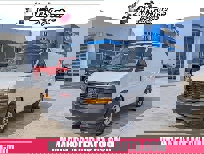 New 2025 GMC Savana 2500 w/ Enhanced Convenience Package