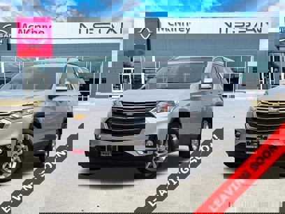 Used 2021 Chevrolet Traverse LT