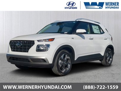 New 2025 Hyundai Venue SEL
