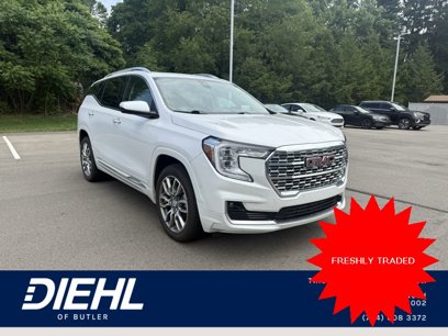 Used 2022 GMC Terrain Denali w/ Denali Premium Package
