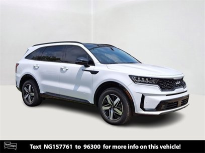 Certified 2022 Kia Sorento EX w/ Panoramic Sunroof Package