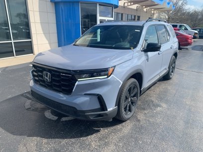 New 2025 Honda Pilot Black Edition