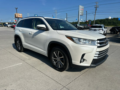 Used 2017 Toyota Highlander XLE