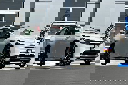 New 2025 Toyota Prius Limited