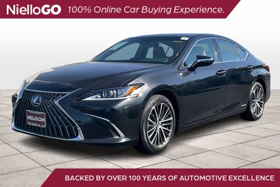 Used 2022 Lexus ES 300h w/ Premium Package