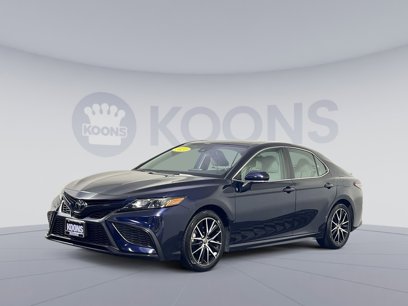 Used 2021 Toyota Camry SE w/ Cold Weather Package
