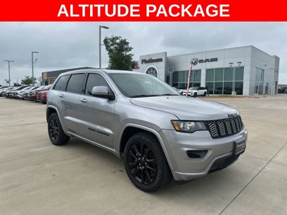 Used 2019 Jeep Grand Cherokee Altitude