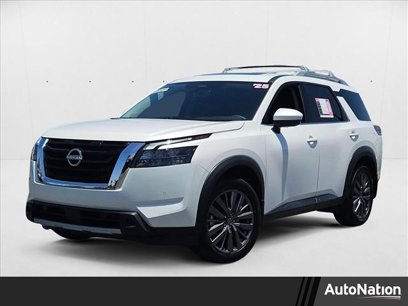 Used 2025 Nissan Pathfinder SL w/ SL Premium Package
