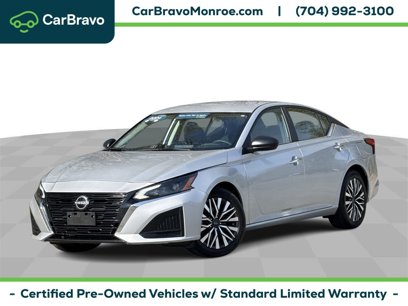 Used 2024 Nissan Altima 2.5 SV