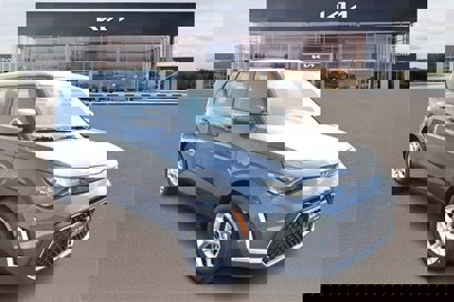 New 2025 Kia Soul LX