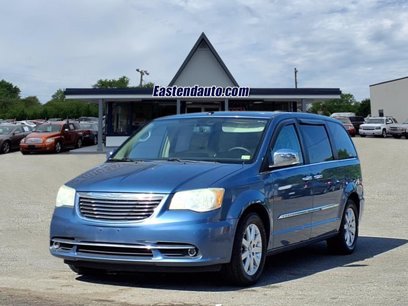 Used 2011 Chrysler Town & Country Touring-L w/ Entertainment Group #2