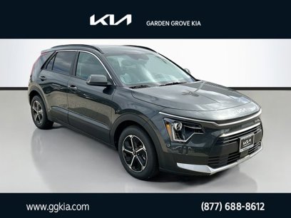 New 2025 Kia Niro EX