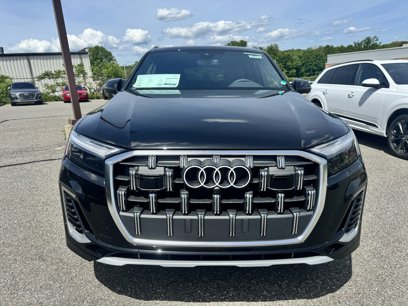 New 2025 Audi Q7 3.0T Premium Plus